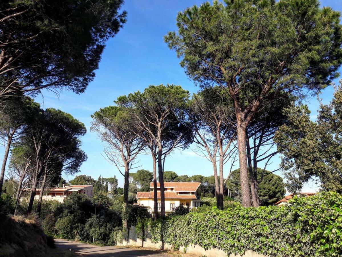 Invit Arti B&B Capoterra Exterior photo